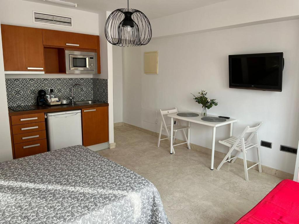 Illescas Apartamento Estepona Exterior photo