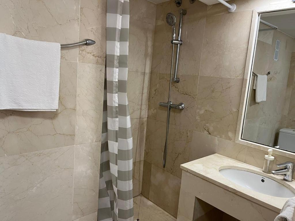 Illescas Apartamento Estepona Exterior photo